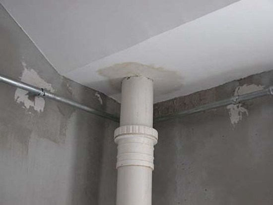 樓上漏水怎么找漏水點?