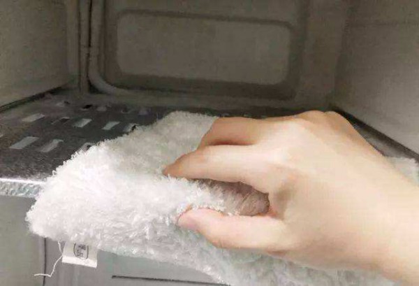 冰箱結霜